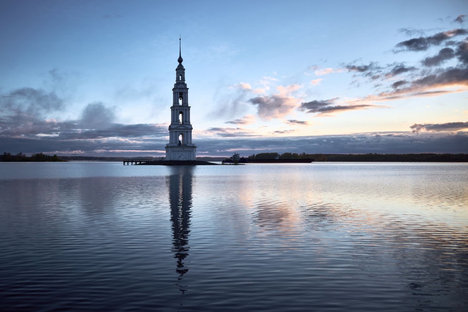 Прощание баржи