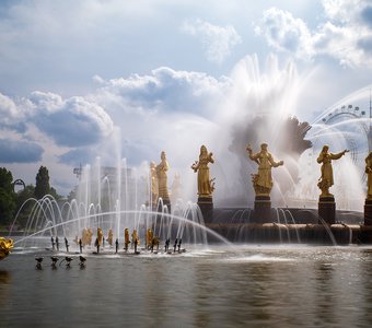 Фонтан «Дружба народов» на ВДНХ