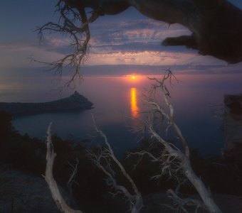 Клубничная луна