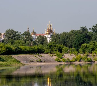 Свято-Троицкий мужской монастырь