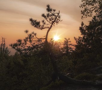 Закат в Каменном городе