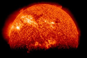 «Вояджеры» столкнулись со «стеной огня» на краю Солнечной системы