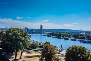 Сербия планирует увеличить число авиарейсов в Россию