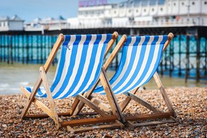 В окрестностях Сочи сдают лежаки за 11 тысяч рублей в день