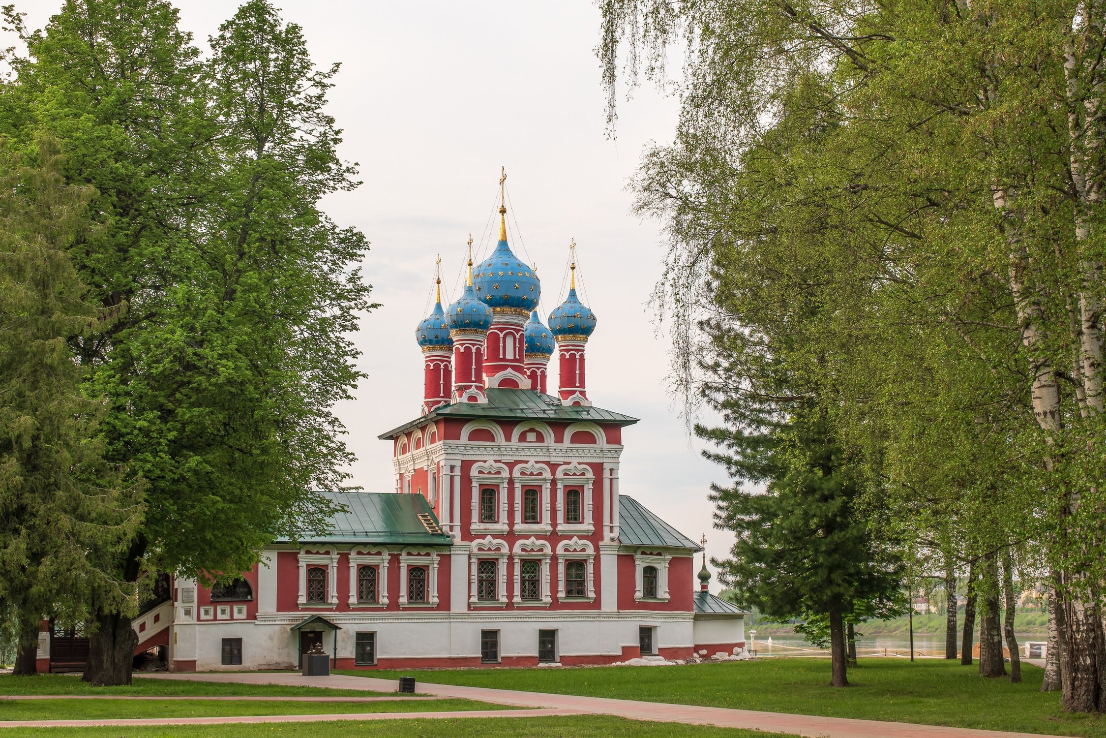 Церковь Димитрия на Крови (1692)