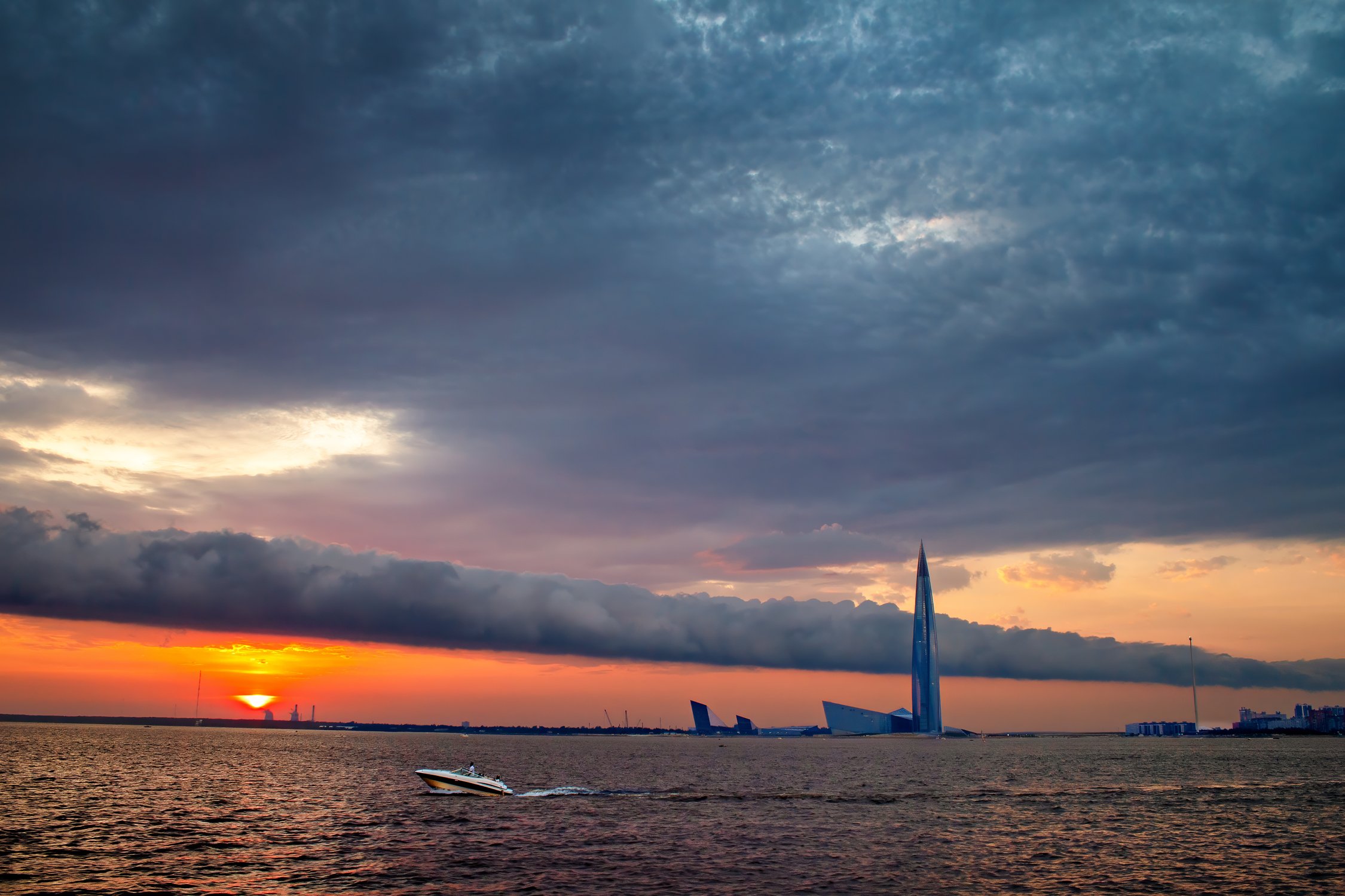 Закат на Лахте