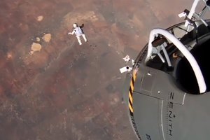 Погиб Феликс Баумгартнер – экстремал, совершивший прыжок из стратосферы