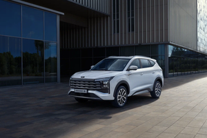 «Москвич» представил новый семиместный кроссовер