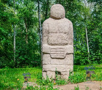 арт-объект «Половецкий воин». город Курск