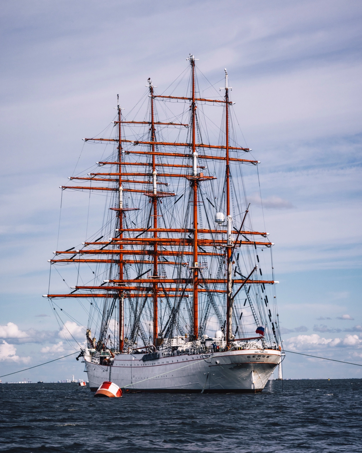 Барк «Седов»