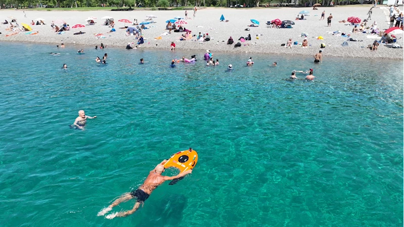 За туристами на пляжах Турции будет следить роболодка