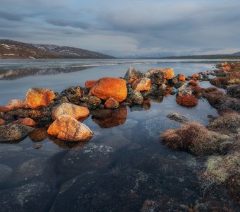 Камушки и вода