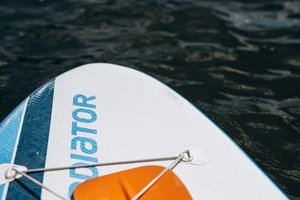 Туристка заснула во время катания на сапе и пропала: её всю ночь искали спасатели