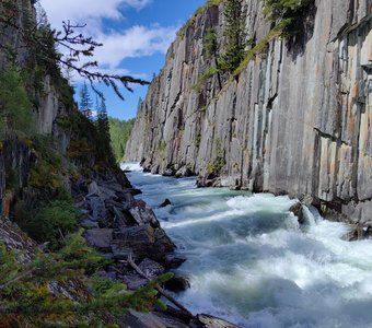 Горная река