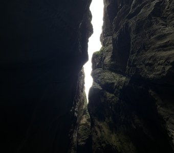 Светлая трещина