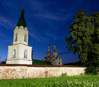 Тёплый летний вечер