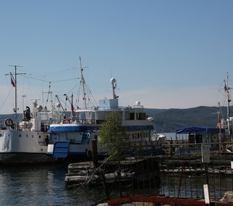 Озеро Байкал, причал.