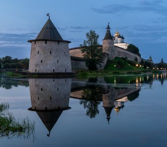 Псковский Кром (Псковский кремль)