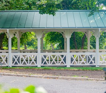 Шахматная беседка в Первомайском парке. город Курск