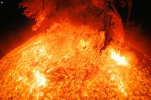 Этой ночью на Землю обрушится сильнейшая магнитная буря