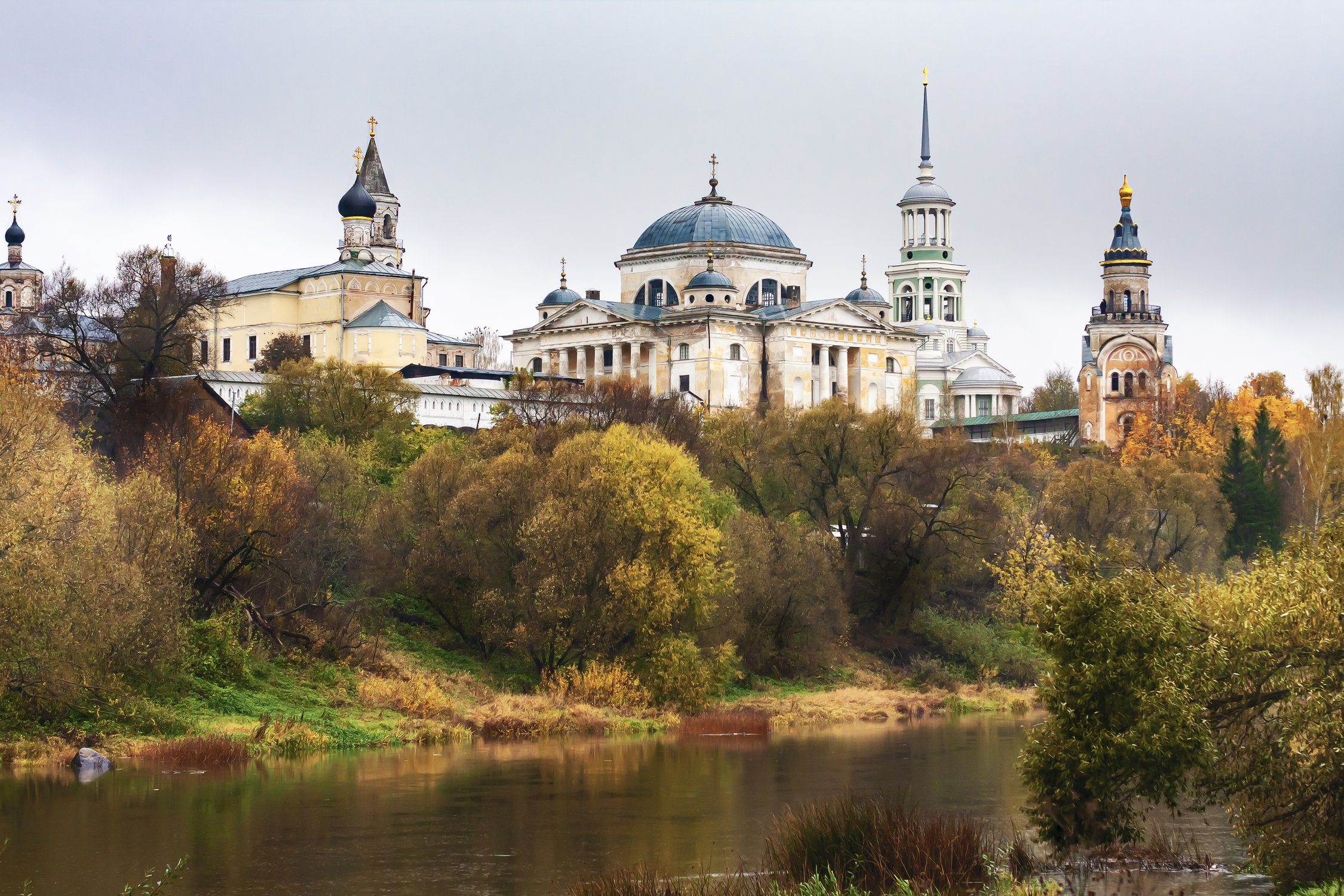 Новоторжский Борисоглебский монастырь