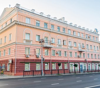 "Дом с петухами". город Курск