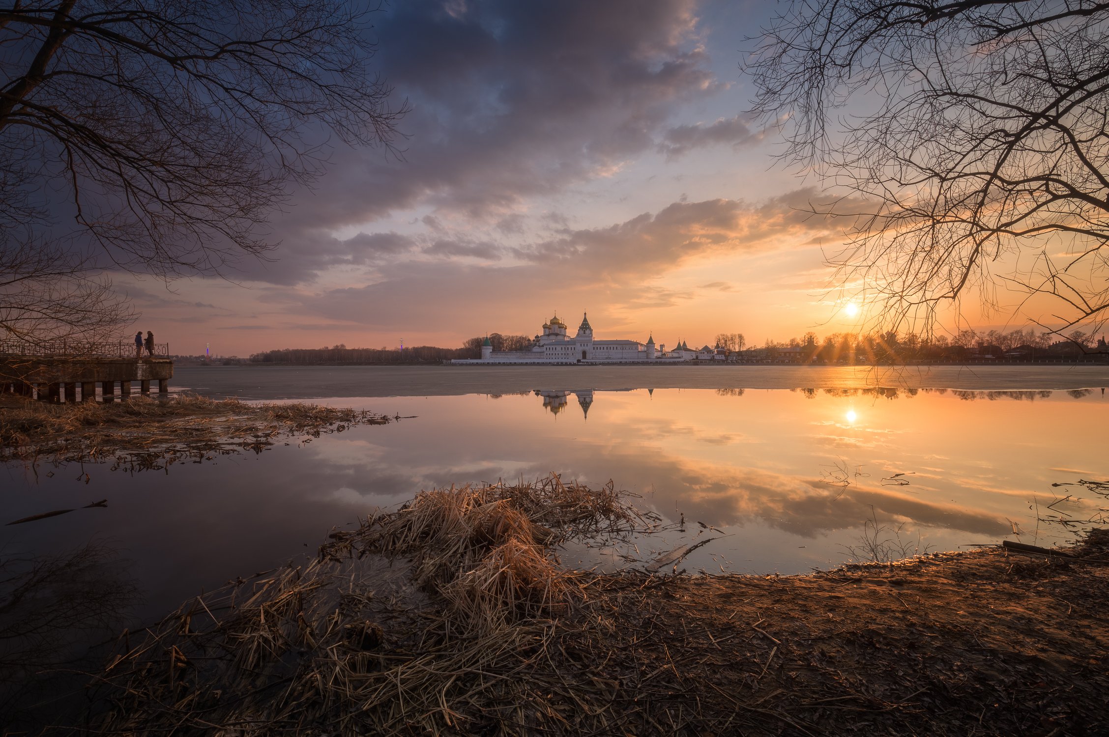 Ипатьевский монастырь в Костроме