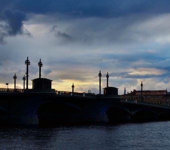 Санкт-Петербург. Благовещенский мост на закате