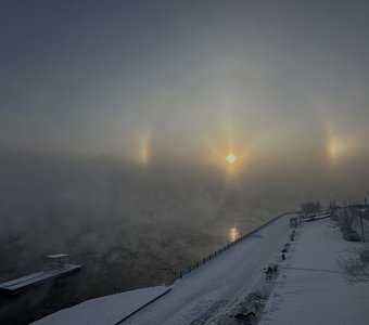 Зимняя радуга над Енисеем