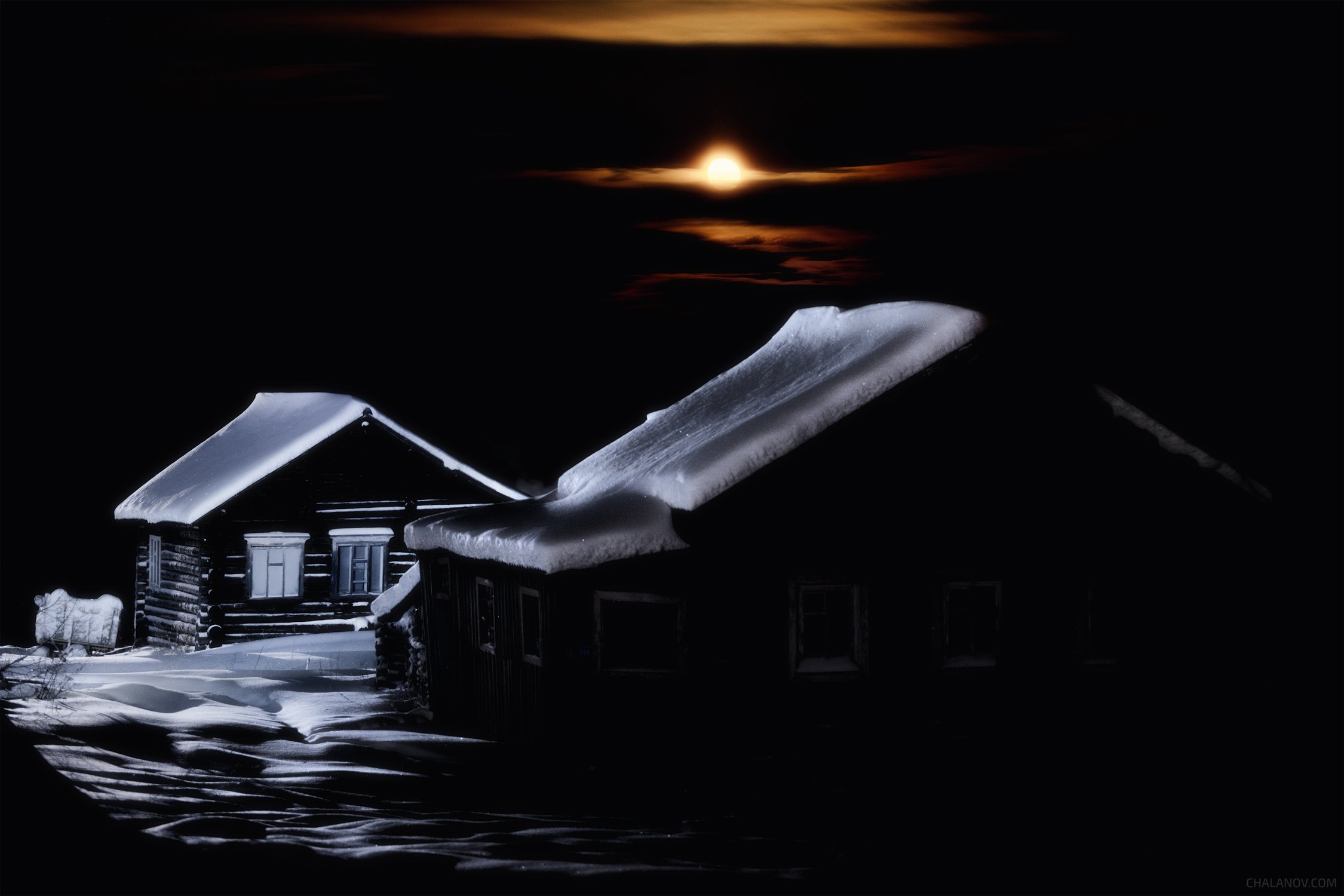 Лунная ночь в селе Деревянск