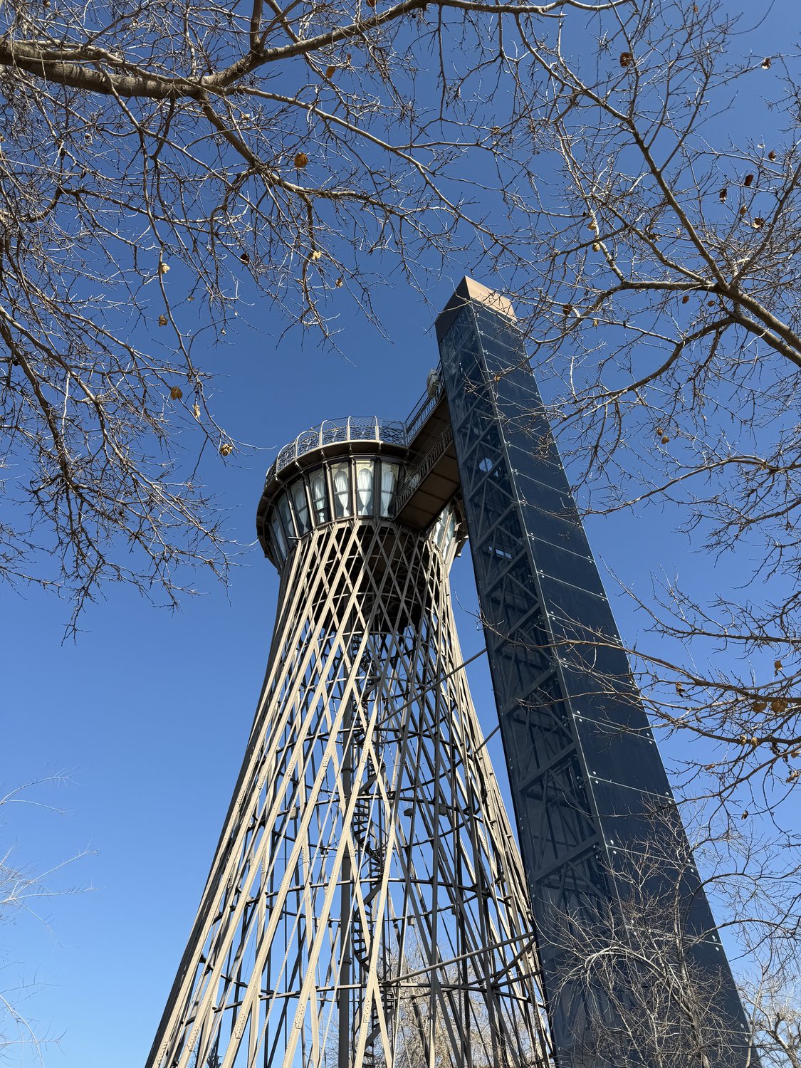 Шуховская башня в Ташкенте