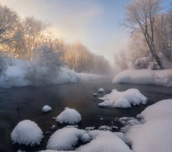Холодное утро на реке