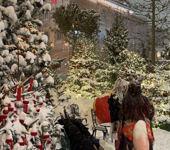 Сказочные обитатели Манежной площади