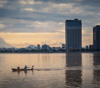Вечер на берегу Хан (Han River)