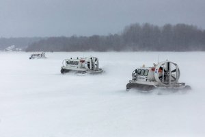 На остров Кижи теперь можно добраться по льду