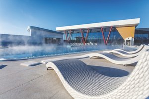 Наш выбор: 10 термальных комплексов в России