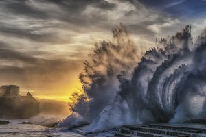 Риски цунами в Средиземноморье: Ницце нужен план эвакуации