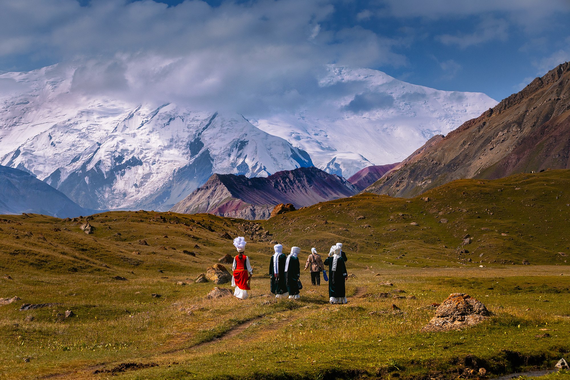 Когда празднику рад