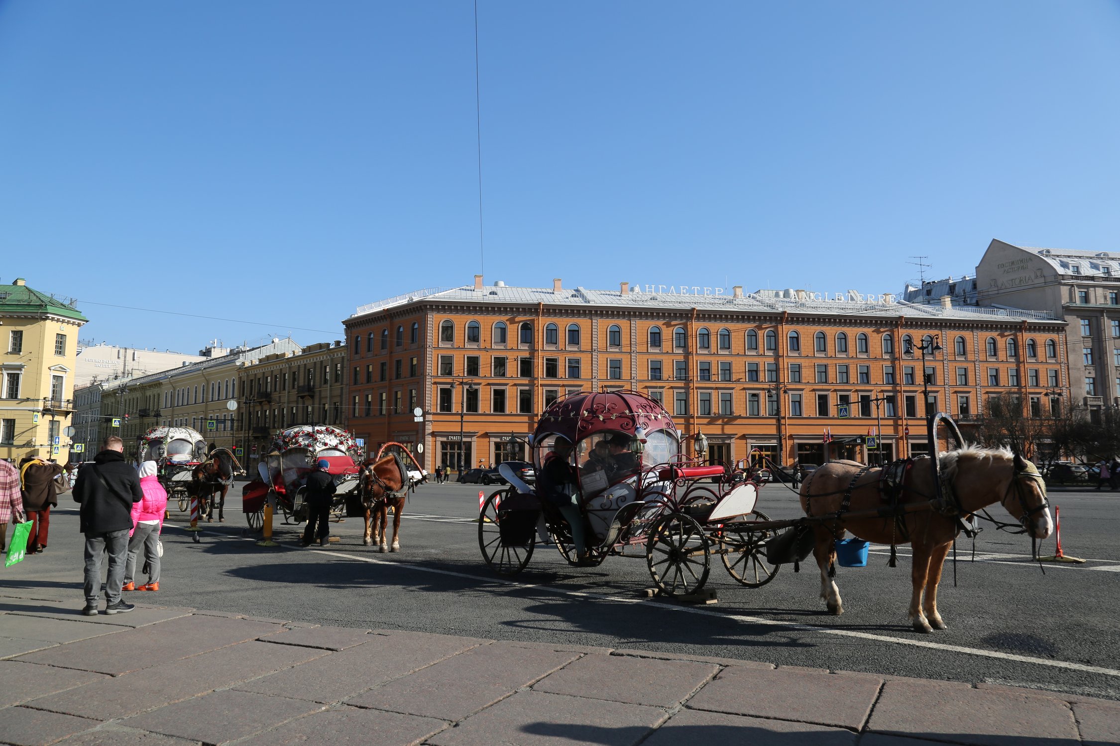 Кареты  - развлечение для туристов