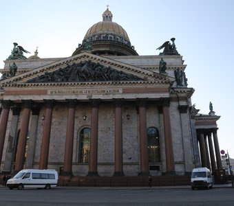 Исаакиевский собор в Санкт-Петербурге
