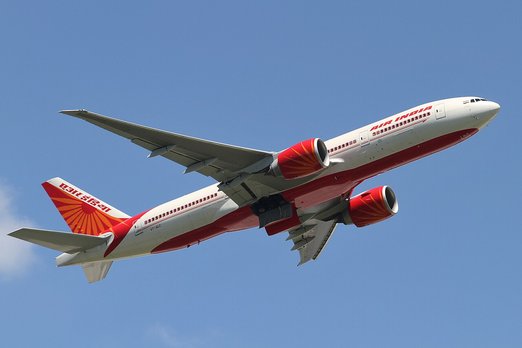 Самолет Air India 9 часов вёз пассажиров «в никуда»