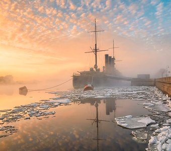 ледоход на Неве...