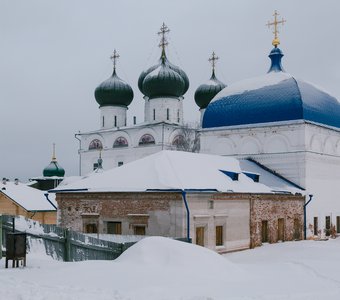 Успенский Трифонов монастырь