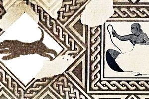 На римской мозаике впервые нашли изображение женщины-борца со зверями