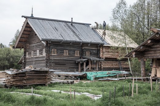 Деревянные стены останутся после меня: начинаем съемки документального фильма