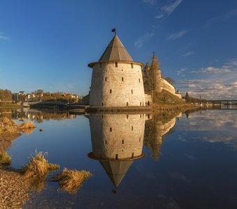 Апрель.... Отражение...