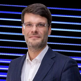 Владимир Яшков