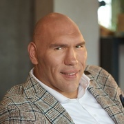 Николай Валуев