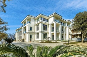 Grand Royal Residences