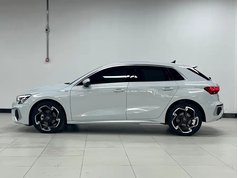奥迪A3 2023款 Sportback 35 TFSI 豪华运动型